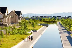 6453 W Moon Vly Dr, South Jordan, UT 84009 - Photo 32