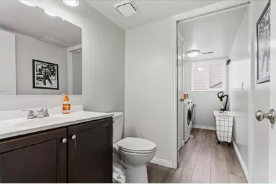 7975 S Showcase Ln, Sandy, UT 84094 - Photo 12