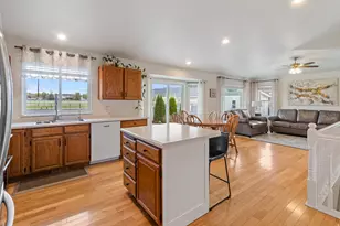 1021 E 70 N, American Fork, UT 84003 - Photo 6