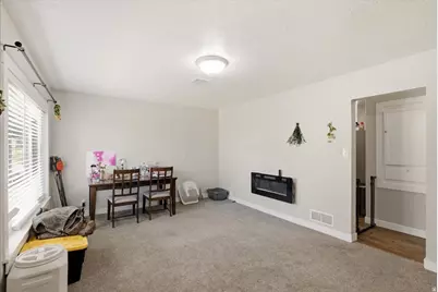 803 Bel Mar Dr, South Ogden, UT 84403 - Photo 2