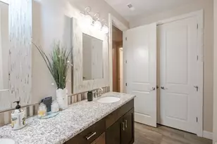 3800 Paradise Vlg Dr, Santa Clara, UT 84765 - Photo 42