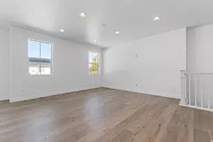 3016 W 2650 N, Clinton, UT 84015 - Photo 14