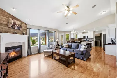 134 N Wagon Wheel Cir, Farmington, UT 84025 - Photo 12