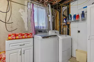 3832 W Hummingbird Way S, West Valley, UT 84120 - Photo 28