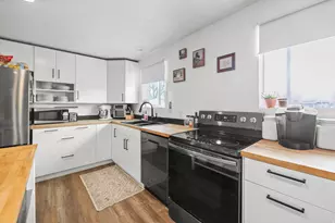 5844 S 920 E, Murray, UT 84121 - Photo 8