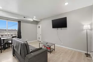 427 E 27th St, Ogden, UT 84401 - Photo 2