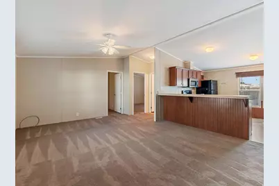 191 W Darlington Way, Layton, UT 84041 - Photo 2