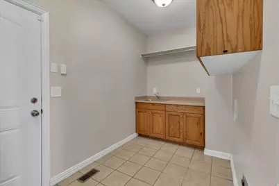 684 Eagle Pass, North Salt Lake, UT 84054 - Photo 26