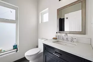 360 E Sandy Pk Cir, Midvale, UT 84047 - Photo 18