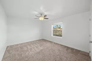 4766 N Mule Train Dr, Enoch, UT 84721 - Photo 14