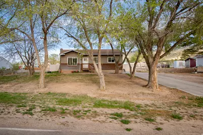 4766 N Mule Train Dr, Enoch, UT 84721 - Photo 2