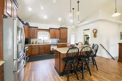 54 S Ivie, Roosevelt, UT 84066 - Photo 10