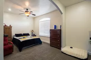 54 S Ivie, Roosevelt, UT 84066 - Photo 16