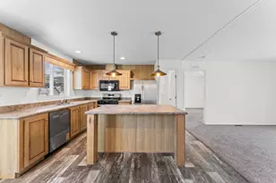 1271 W Hummingbird St, Salt Lake City, UT 84123 - Photo 14