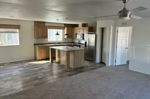 1271 W Hummingbird St, Salt Lake City, UT 84123 - Photo 2