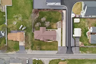 630 E 100 S, Hyrum, UT 84319 - Photo 6