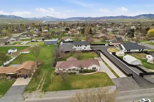 630 E 100 S, Hyrum, UT 84319 - Photo 8
