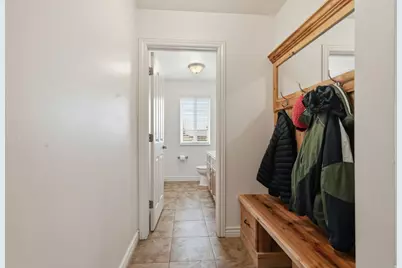 630 E 100 S, Hyrum, UT 84319 - Photo 34