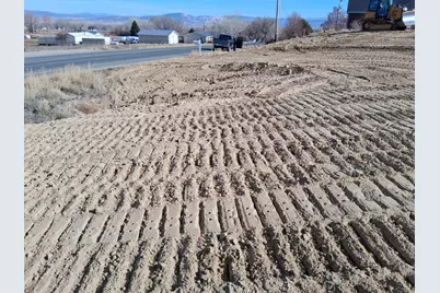 80 E 4500 S, Vernal, UT 84078 - Photo 4