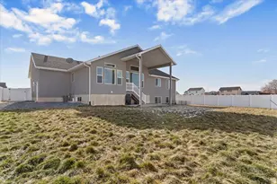 2422 3350 S, West Haven, UT 84401 - Photo 30