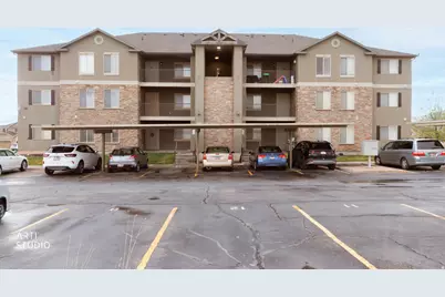 3812 E Rock Creek Rd #7, Eagle Mountain, UT 84005 - Photo 1