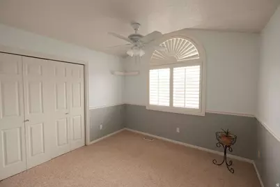 6402 S Raymond Dr, South Weber, UT 84405 - Photo 36