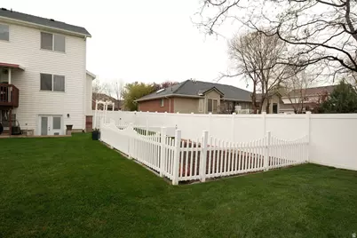 6402 S Raymond Dr, South Weber, UT 84405 - Photo 26