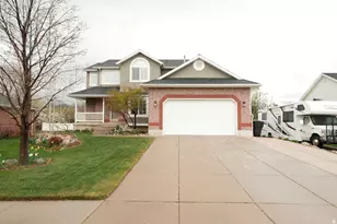 6402 S Raymond Dr, South Weber, UT 84405 - Photo 2