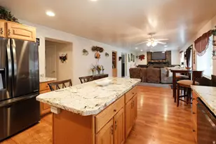 6402 S Raymond Dr, South Weber, UT 84405 - Photo 12