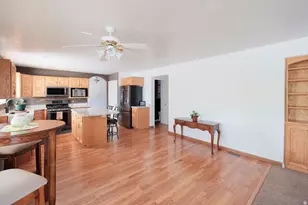 6402 S Raymond Dr, South Weber, UT 84405 - Photo 16