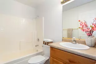 53 E Cyndi Ln N, La Verkin, UT 84745 - Photo 24