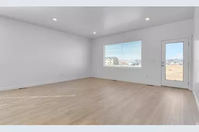 1548 S Fins Rd, Washington, UT 84780 - Photo 10