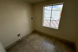 260 N 5th St E, Tooele, UT 84074 - Photo 16