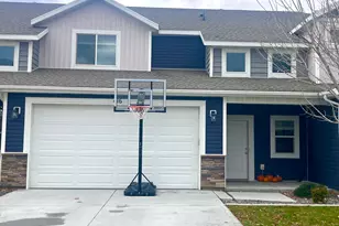 416 S 1440 E, Hyrum, UT 84319 - Photo 1