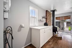 747 E Springview Dr, Millcreek, UT 84106 - Photo 12