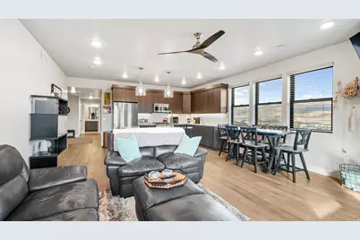 1145 W Helling Cir #203, Heber City, UT 84032 - Photo 2