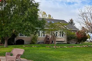 74 Trackside Cir, Grantsville, UT 84029 - Photo 4