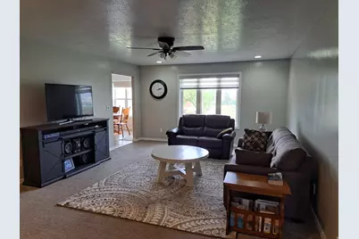 74 Trackside Cir, Grantsville, UT 84029 - Photo 12