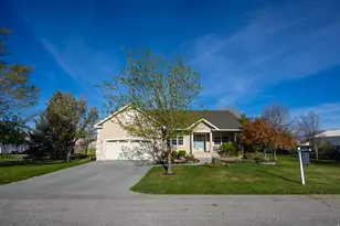 74 Trackside Cir, Grantsville, UT 84029 - Photo 36