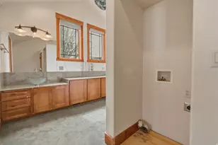 1991 S State St, Springville, UT 84663 - Photo 54