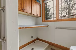 1991 S State St, Springville, UT 84663 - Photo 30