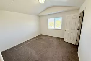 3365 E Ridge Loop W, Eagle Mountain, UT 84005 - Photo 10