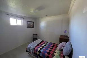 1812 S 900 E, Bountiful, UT 84010 - Photo 4