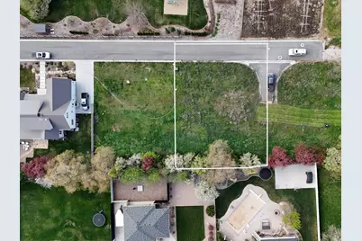 1831 W Sherri Ln #104, Kaysville, UT 84037 - Photo 4