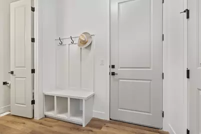 3559 S Garibaldi Way, Saratoga Springs, UT 84045 - Photo 16