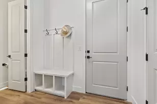 3559 S Garibaldi Wy, Saratoga Springs, UT 84045 - Photo 16