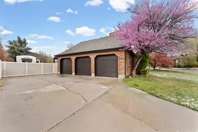 1935 E Brandon Park Pl S, Sandy, UT 84092 - Photo 6