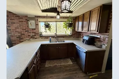 235 E 200 S, Castle Dale, UT 84513 - Photo 2