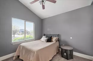 12091 S Katelyn Park Ct, Draper, UT 84020 - Photo 36