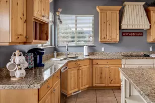 12091 S Katelyn Park Ct, Draper, UT 84020 - Photo 18